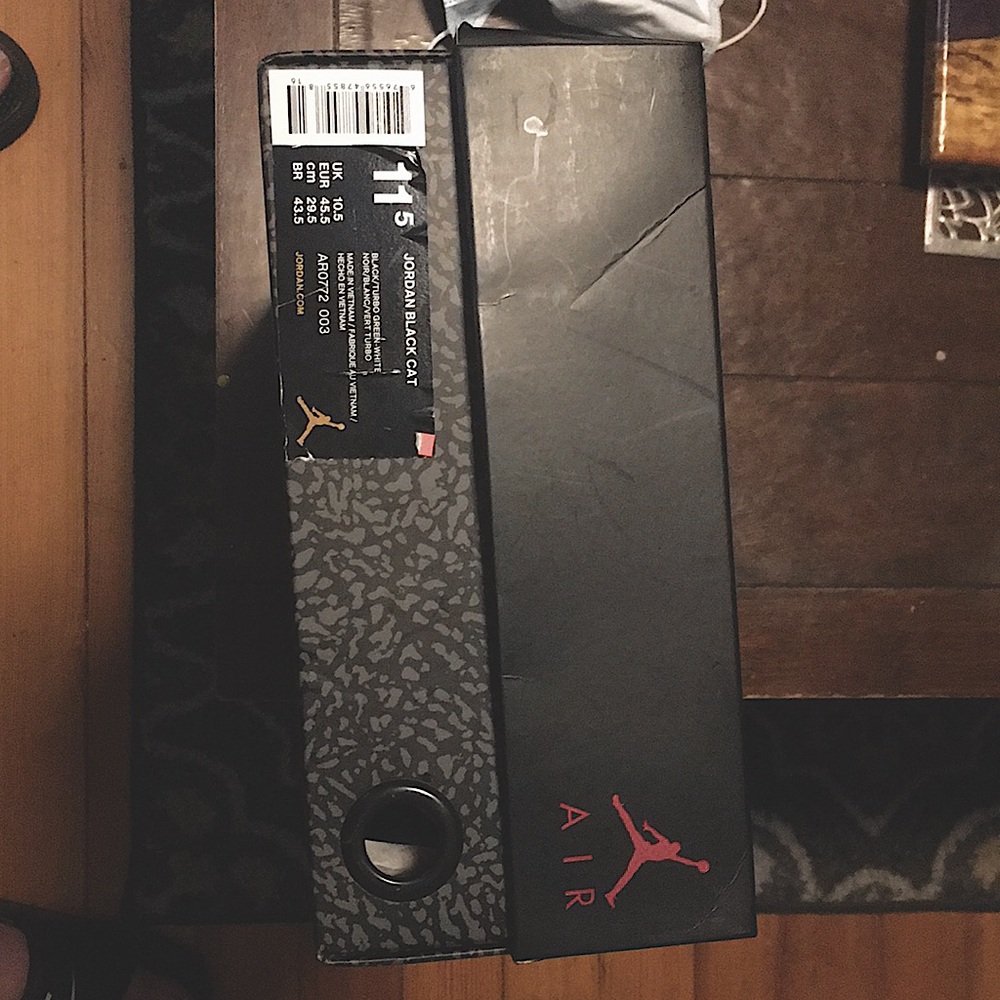 Jordan Black Cat SZ 11.5